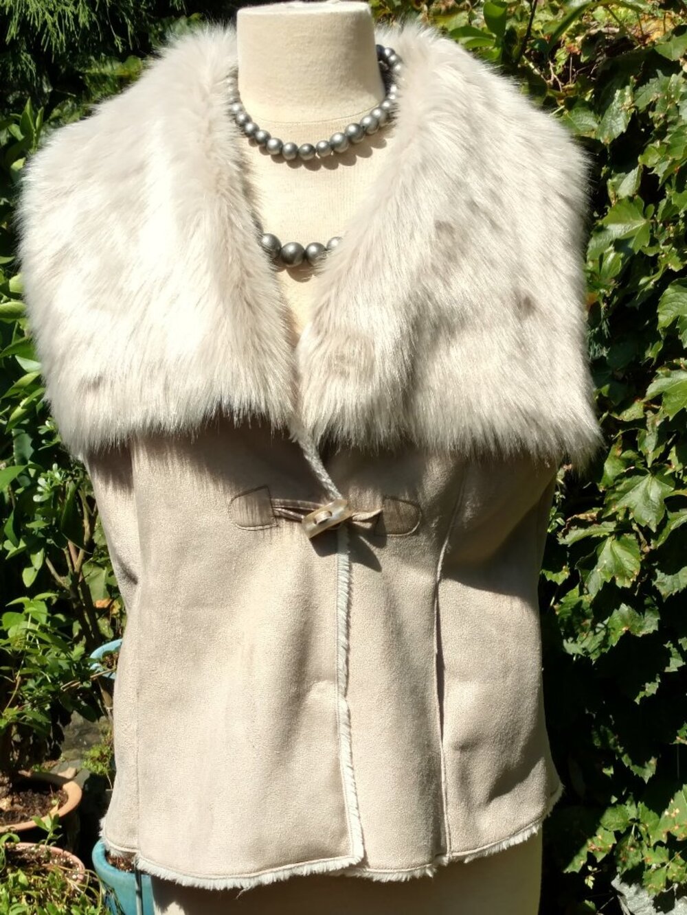 NIC+ZOE cream faux shearling/fur vest